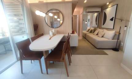 Vende-se Condomínio Porto Carioca Apartamento 3 quartos no Santo Cristo-RJ