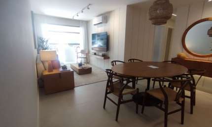 Apartamento com 3 quartos à venda na Rua das Laranjeiras, 233, Laranjeiras, Rio de Janeiro