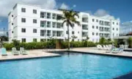 TM- Excelente apartamento na praia de muro alto com lazer completo