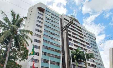Apartamento com 4 quartos à venda na Avenida Dezessete de Agosto, 1070, Casa Forte, Recife