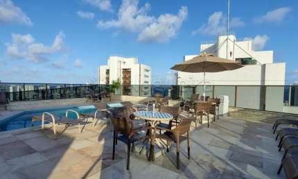 Flat no Pool Hoteleiro excelente para investimento em Boa Viagem.  Não Perca!