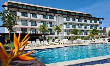 Flat com varanda gourmet e piscina em Porto de Galinhas