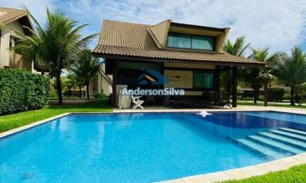 EXCELENTE BANGALÔ MOBILIADO COM PISCINA PRIVATIVA FRENTE MAR EM MURO ALTO