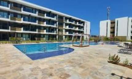Excelente apartamento com 2 quartos, varanda  e mobiliado localização em Muro Alto, próximo ao mar.