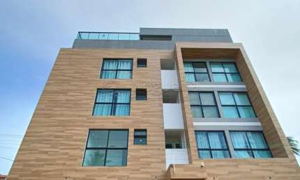 VENDO flat mobiliado localizado na praia de porto de galinhas, com com 25,80m² de área útil.