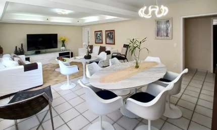 Vendo Apartamento na Av. Boa Viagem 4 quartos  – Localização Privilegiada!