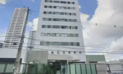 APARTAMENTO COM 02 QUARTO  E SUITE EM CASA AMARELA-RECIFE/PE