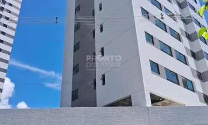 APARTAMENTO COM 02 QUARTOS EM CASA AMARELA-RECIFE/PE