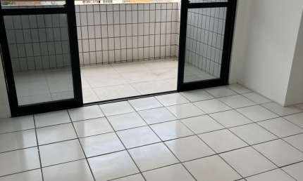 APARTAMENTO COM 02 QUARTOS EM BOA VIAGEM -PRONTO PARA MORAR