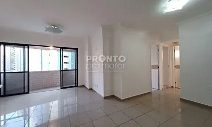 Apartamento com excelente localização em Boa Viagem, próximo ao Shopping Recife e Uninassau.