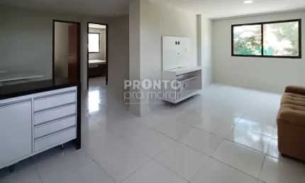 Apartamento com excelente localização em Porto de Galinhas à 50 metros do mar.
