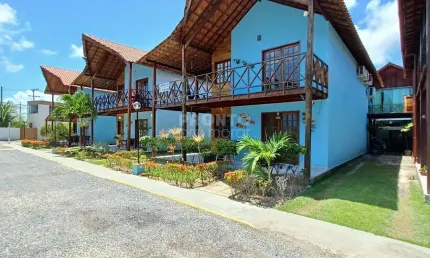 Casa duplex com excelente localização em Tamandaré, próximo ao mar com 105,94m²