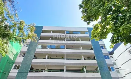 Apartamento com excelente localização no bairro de boa viagem com 140,24m² de área privativa.