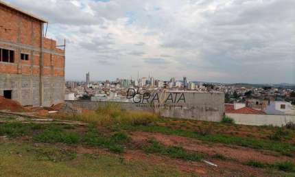 Terreno à venda, 420 m² por R$ 350.000,00 - Alto Vila Paiva - Varginha/MG