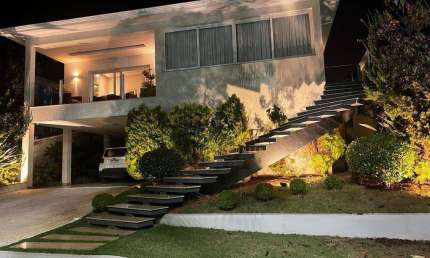 Casa com 4 dormitórios à venda, 600 m² por R$ 3.490.000,00 - Rezende - Varginha/MG