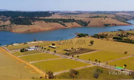 Terreno à venda, 1000 m² por R$ 200.000,00 - Zona Rural - Três Pontas/MG