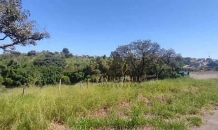 Área à venda, 1787 m² por R$ 1.380.000 - Avenida do contorno - Varginha/MG