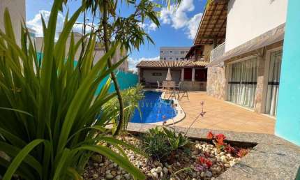 Casa com 4 quartos e piscina à venda, 800 m² por R$ 3.500.000 - Santa Luiza - Varginha/MG