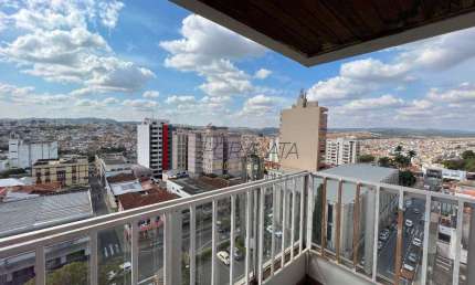 Apartamento com 3 dormitórios à venda, 286 m² por R$ 900.000,00 - Centro - Varginha/MG