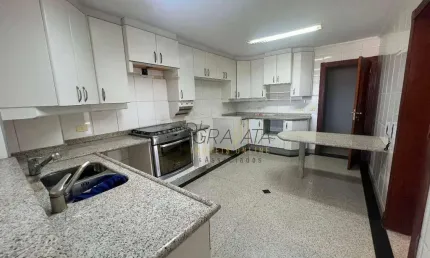 Apartamento no centro de Varginha com 200 m² , à venda por R$ 1.100.000