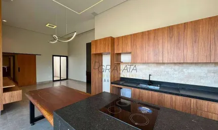 Casa com 3 dormitórios e piscina à venda, 196 m² por R$ 1.480.000 - Garden Residence - Varginha/MG