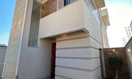 Casa com 3 dormitórios à venda, 247 m² por R$ 850.000,00 - Parque das Acácias - Varginha/MG