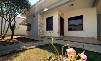Casa com 5 dormitórios à venda, 488 m² por R$ 1.800.000,00 - Parque Mariela - Varginha/MG