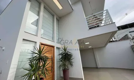 Casa com 4 dormitórios à venda, 311 m² por R$ 1.200.000,00 - Parque Boa Vista - Varginha/MG