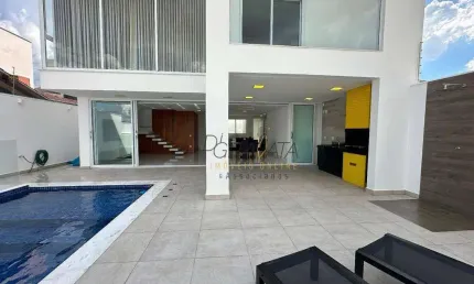 Casa com 4 dormitórios à venda, 242 m² por R$ 1.250.000,00 - Treviso - Varginha/MG