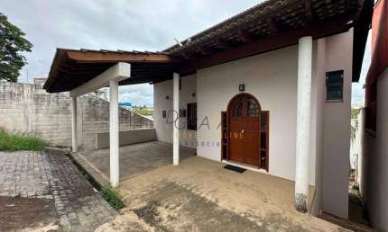 Casa com 3 dormitórios à venda, 182 m² por R$ 850.000,00 - Santa Luiza - Varginha/MG