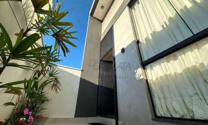 Casa com 3 dormitórios à venda, 135 m² por R$ 890.000,00 - Boulevard - Varginha/MG