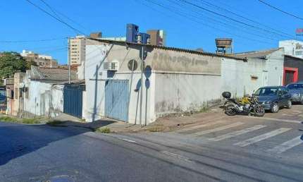 Lote com área de 739m², zoneamento OP-1, bairro Caiçara