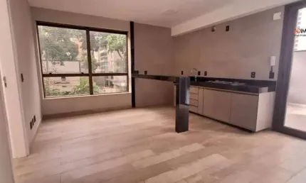 Área Privativa com área interna de 55m² e área externa de 62m², 01 quarto suíte, 02 vagas, no Lourdes