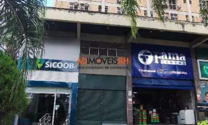 Loja comercial toda reformada com 81m², sobreloja de 30m², 03 banheiros, depósito, frente para Av. Cristiano Machado, no Cidade Nova