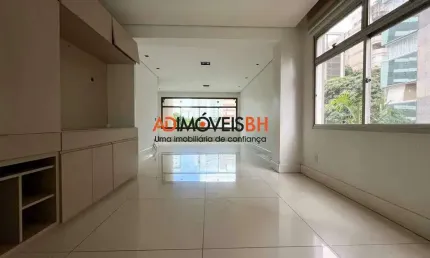 Apartamento com área total de 150m², 04 quartos, 01 suíte, 02 vagas de garagem, prédio com 01 apartamento por andar, no Santo Agostinho