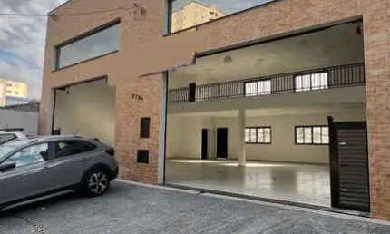 Salão comercial para alugar no bairro Vila Augusta - Guarulhos/SP
