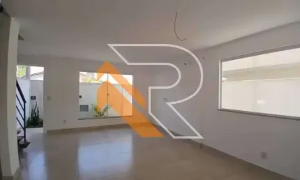 Casa com 3 quartos à venda na rua vereador luiz botelho, piratininga, niterói, 140 m2 por r$ 790.000