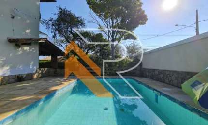 Casa com 4 quartos à venda na Rua Madri, Piratininga, Niterói, 251 m2 por R$ 1.550.000