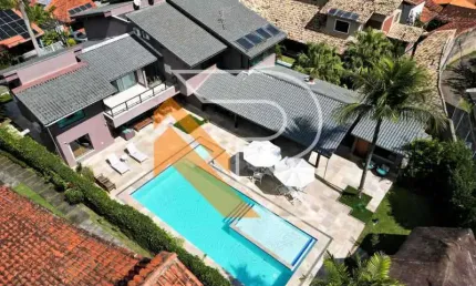 Casa em condomínio fechado com 4 quartos à venda na Rua Amadeu Gomes, Pendotiba, Niterói, 750 m2 por R$ 2.950.000