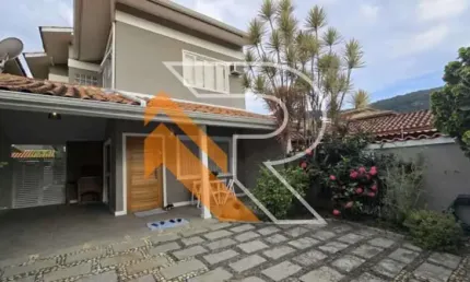 Casa em condomínio fechado com 3 quartos à venda na Rua Regina Célia Sant´anna Dias, Itaipu, Niterói, 147 m2 por R$ 1.100.000
