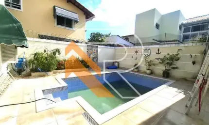 Casa com 6 quartos à venda na Rua Doutor Ernani Luiz da Cunha, Piratininga, Niterói, 235 m2 por R$ 1.500.000