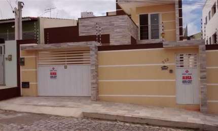 Casa com 3 dormitórios à venda, 180 m² por R$ 470.000,00 - Cidade Verde - Parnamirim/RN