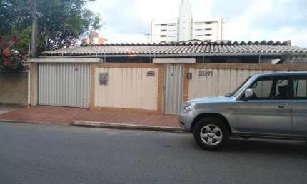 Casa com 4 dormitórios à venda, 290 m² por R$ 645.000,00 - Lagoa Nova - Natal/RN