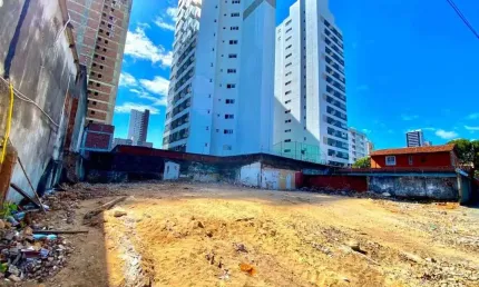 Terreno à venda, 493 m² por R$ 1.100.000,00 - Petrópolis - Natal/RN