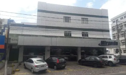 Apartamento com 3 dormitórios à venda, 98 m² por R$ 165.000,00 - Barro Vermelho - Natal/RN