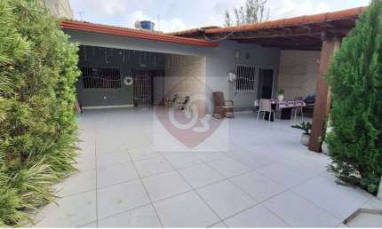 Casa com 3 dormitórios à venda por R$ 450.000,00 - Nova Parnamirim - Parnamirim/RN