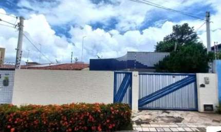 Casa com 3 dormitórios à venda, 300 m² por R$ 350.000 - Nova Parnamirim - Parnamirim/RN