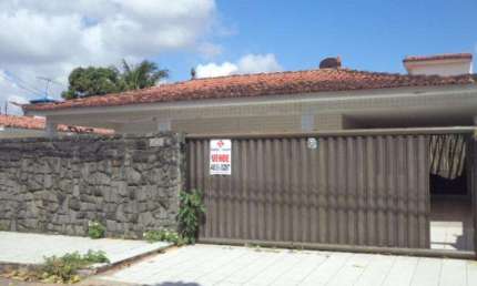 Casa com 3 dormitórios para alugar, 225 m² por R$ 1.800,00/mês - Cidade Satélite - Natal/RN