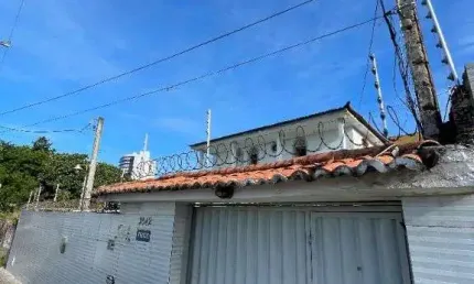 Casa com 5 dormitórios à venda, 400 m² por R$ 950.000,00 - Candelária - Natal/RN