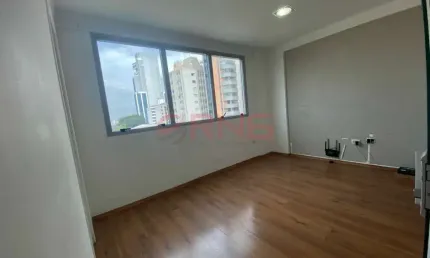Casa comercial com 1 sala para alugar na Rua José Debieux, 35, Santana, São Paulo